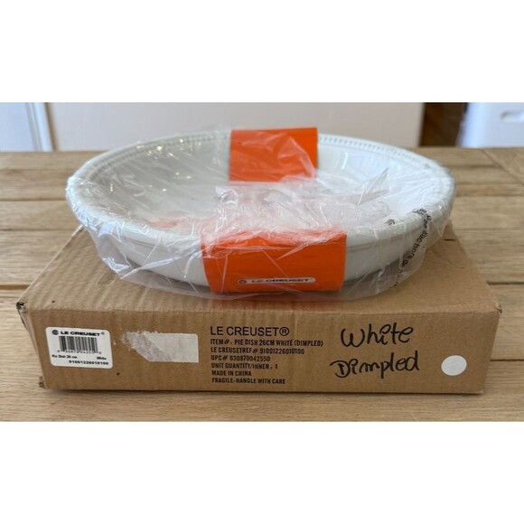 Le Creuset Stoneware Large 26 cm 10 1/4 in 2 1/4 qt 2.1 L Pie Dish White NEW - Picture 3 of 8